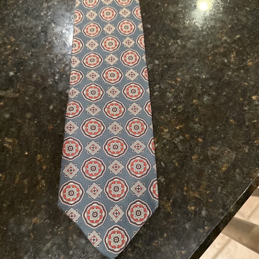 Vintage Nordstrom All Silk Tie Hand Sewn USA Blue Burgundy Medallion Necktie